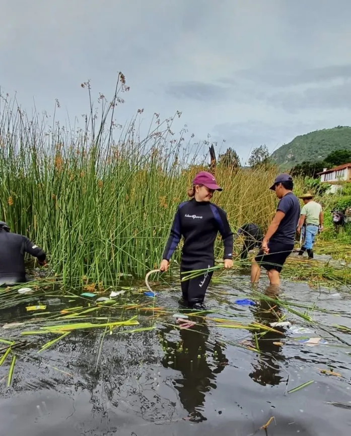 community members in caring for the aquatic plants that support a healthy lake ecosystem and natural water filtration.